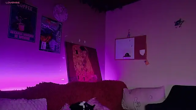 Snapshot of maryberry__ chatting on 11.11.25 maryberry online show from 11.11.25