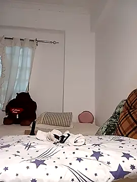 Bella045 online show from 12.05.24