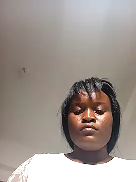 Bella045 online show from 12.17.24