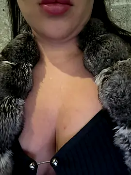 Snapshot of Syka0001 chatting on 10.11.25 Syka0001 online show from 10.11.25