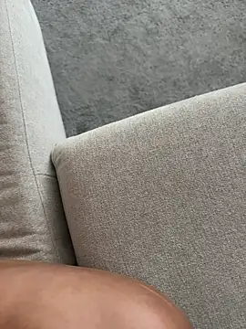 Syka0001 online show from 04.16.26