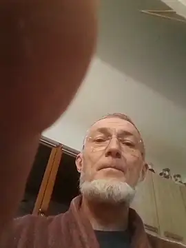 Snapshot of 60philippe chatting on 12.26.24 60philippe online show from 12.26.24