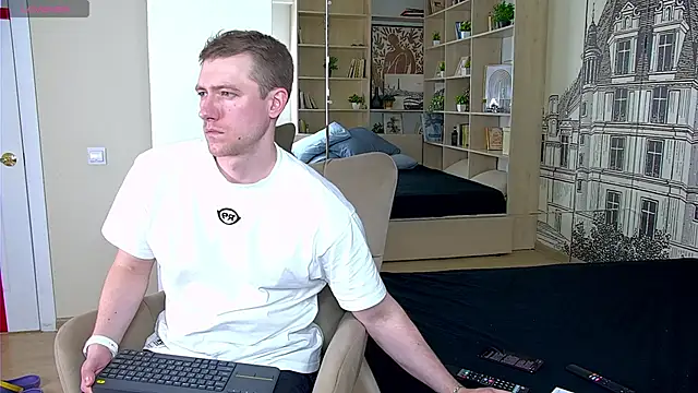 Snapshot of EthanPinkman chatting on 06.22.26 EthanPinkman online show from 06.22.26