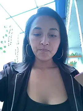 Snapshot of AnyLeonhard chatting on 10.03.25 AnyLeonhard online show from 10.03.25