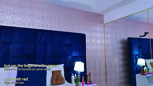 Snapshot of AnyLeonhard chatting on 11.07.25 AnyLeonhard online show from 11.07.25