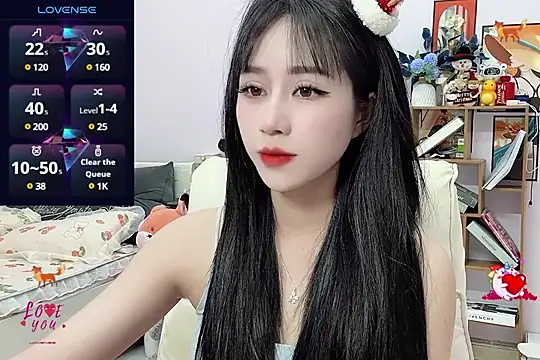  LLisa  online show from 12.25.24