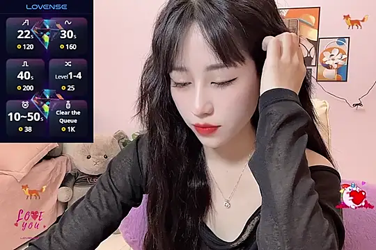  LLisa  online show from 03.10.25