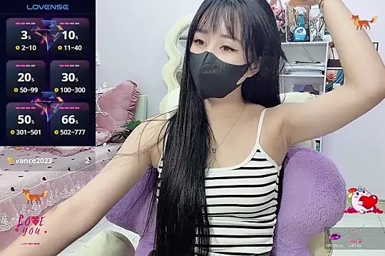  LLisa  online show from 12.15.25