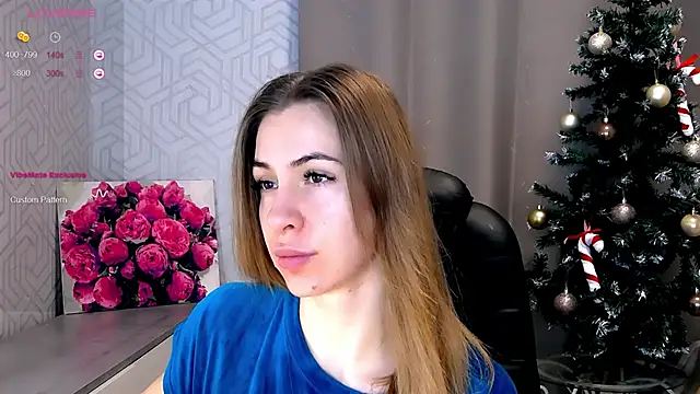 Snapshot of Naughty__Megan chatting on 01.25.25 Naughty Megan online show from 01.25.25