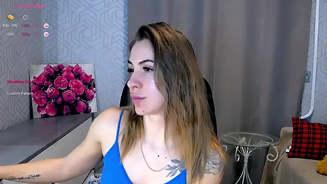 Snapshot of Naughty__Megan chatting on 01.27.25 Naughty Megan online show from 01.27.25