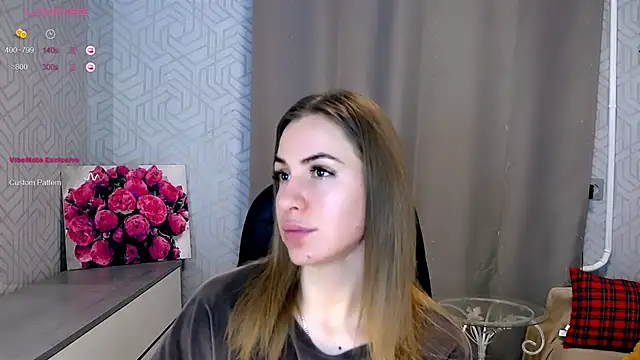 Snapshot of Naughty__Megan chatting on 01.30.25 Naughty Megan online show from 01.30.25