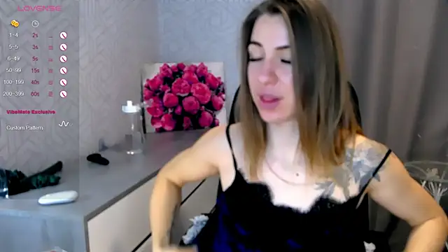 Snapshot of Naughty__Megan chatting on 01.31.25 Naughty Megan online show from 01.31.25