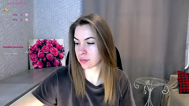 Snapshot of Naughty__Megan chatting on 02.19.25 Naughty Megan online show from 02.19.25