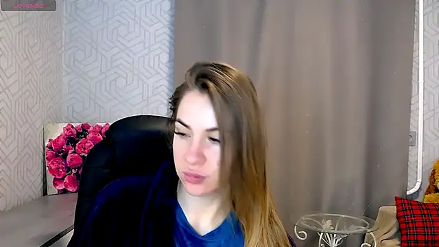 Snapshot of Naughty__Megan chatting on 02.26.25 Naughty Megan online show from 02.26.25