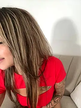 Snapshot of Alisa-Marie chatting on 10.02.25 Alisa-Marie online show from 10.02.25