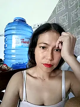 Snapshot of 2HotAsain4u chatting on 12.05.24 2HotAsain4u online show from 12.05.24