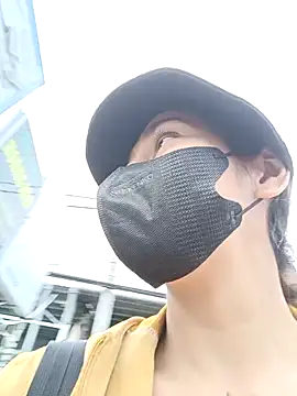 Snapshot of 2HotAsain4u chatting on 12.26.24 2HotAsain4u online show from 12.26.24