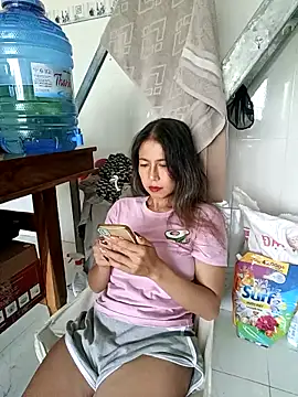 Snapshot of 2HotAsain4u chatting on 02.15.25 2HotAsain4u online show from 02.15.25