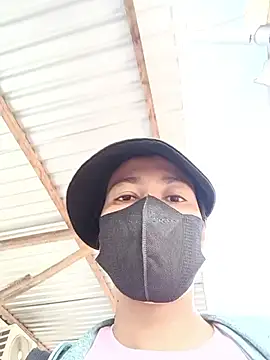 Snapshot of 2HotAsain4u chatting on 02.25.25 2HotAsain4u online show from 02.25.25