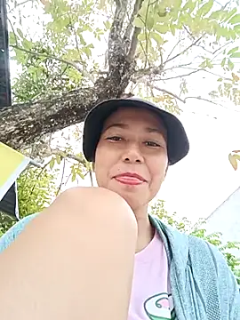 Snapshot of 2HotAsain4u chatting on 03.09.25 2HotAsain4u online show from 03.09.25