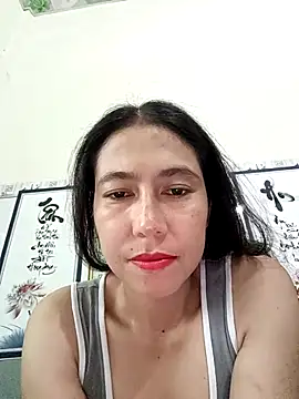 Snapshot of 2HotAsain4u chatting on 11.12.25 2HotAsain4u online show from 11.12.25