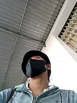 Snapshot of 2HotAsain4u chatting on 11.15.25 2HotAsain4u online show from 11.15.25