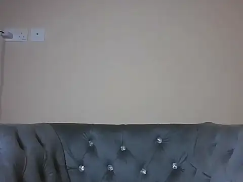 Mon cherrie  online show from 02.02.26