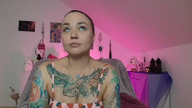 PinkHurricaneOfficial online show from 09.10.25