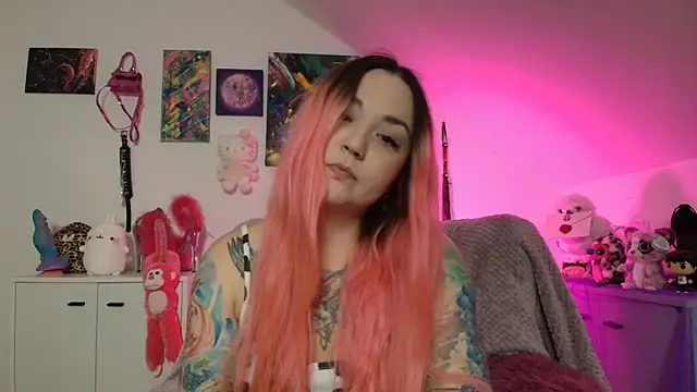 PinkHurricaneOfficial online show from 10.31.25