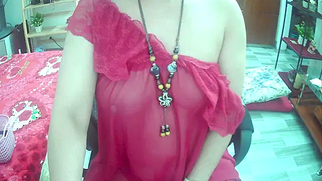 Snapshot of Miu-Le chatting on 03.01.25 Miu-Le online show from 03.01.25