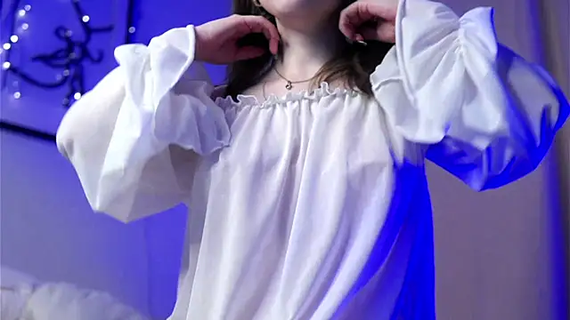 EstherMitchel online show from 02.26.25