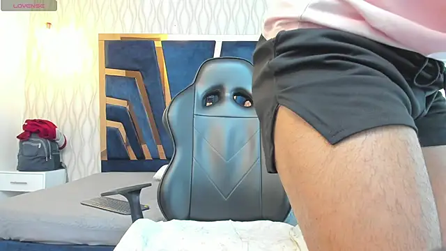 Snapshot of Adbel_Sady chatting on 01.14.25 Adbel Sady online show from 01.14.25