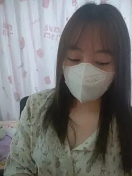 Snapshot of Kajisu_26 chatting on 04.27.26 Kajisu 26 online show from 04.27.26