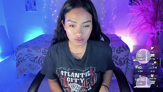 Riana Kean online show from 12.05.25