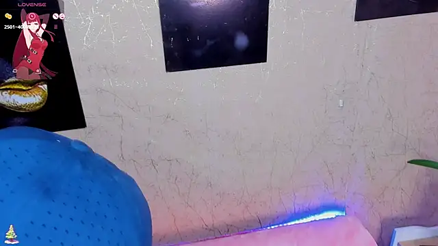 wetforyou999 online show from 12.14.24