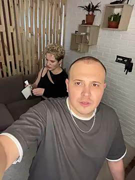 Snapshot of MrMrsRight chatting on 10.30.25 MrMrsRight online show from 10.30.25