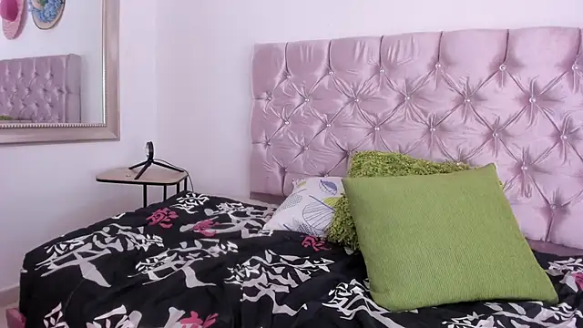 Darsha Hara online show from 03.14.25