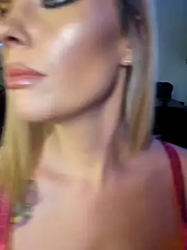 ellieconradxo online show from 11.18.25