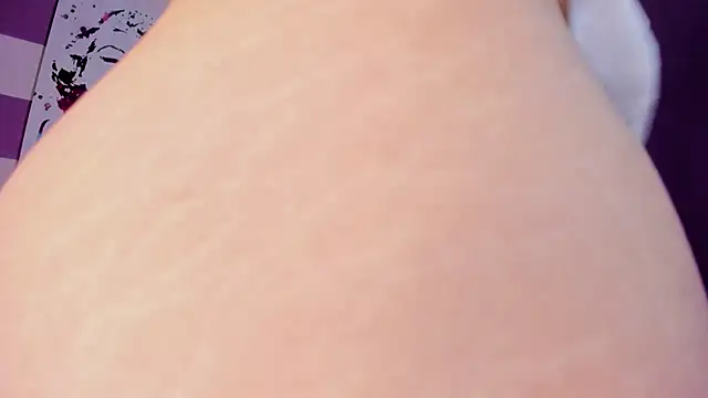 Snapshot of Alli_cooper chatting on 01.30.25 Alli cooper online show from 01.30.25