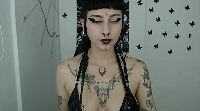 Snapshot of n0sferatus__ chatting on 03.13.25 n0sferatus   online show from 03.13.25