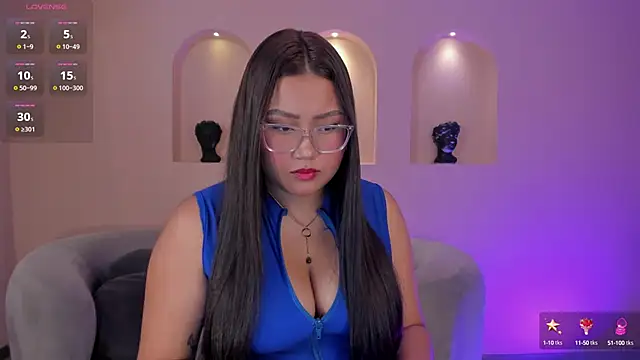 AmberLewis  online show from 01.10.25