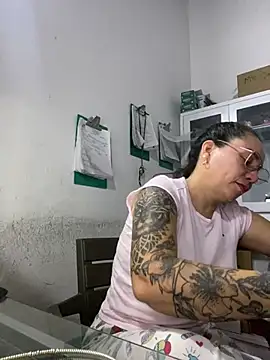 Snapshot of nurse_desi_sexlove chatting on 06.02.26 nurse desi sexlove online show from 06.02.26