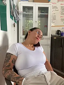 Snapshot of nurse_desi_sexlove chatting on 06.17.26 nurse desi sexlove online show from 06.17.26