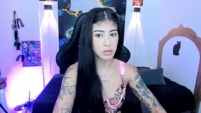 chaymae nah  online show from 04.01.26