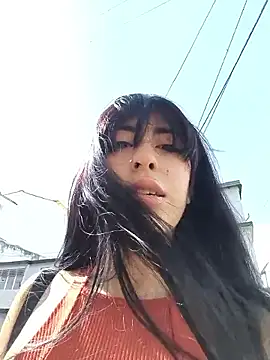 chaymae nah  online show from 04.12.26