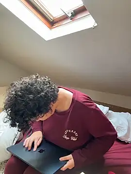 Snapshot of rafamarianoofc chatting on 02.03.26 rafamarianoofc online show from 02.03.26