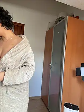 Snapshot of rafamarianoofc chatting on 02.19.26 rafamarianoofc online show from 02.19.26