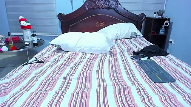 Snapshot of bella-black chatting on 01.30.25 bella-black online show from 01.30.25