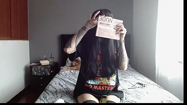 Emilia 1995 online show from 01.06.25