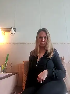 Evelina cute online show from 03.08.26